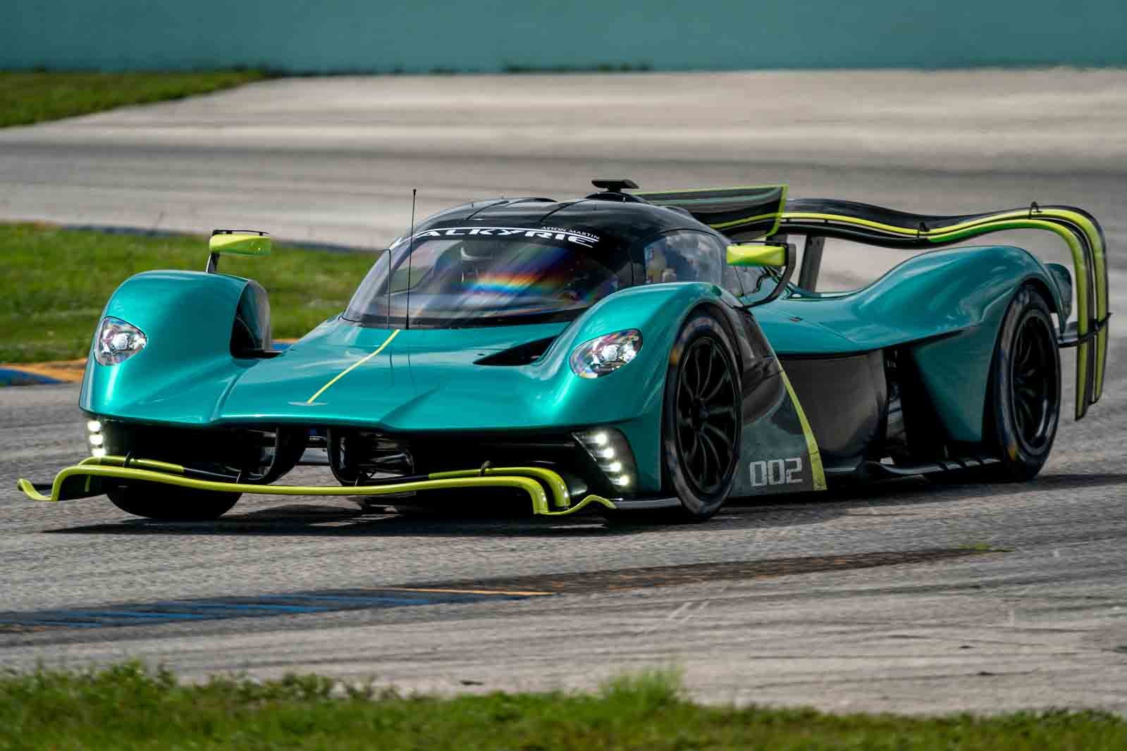 Aston Martin Valkyrie AMR Pro